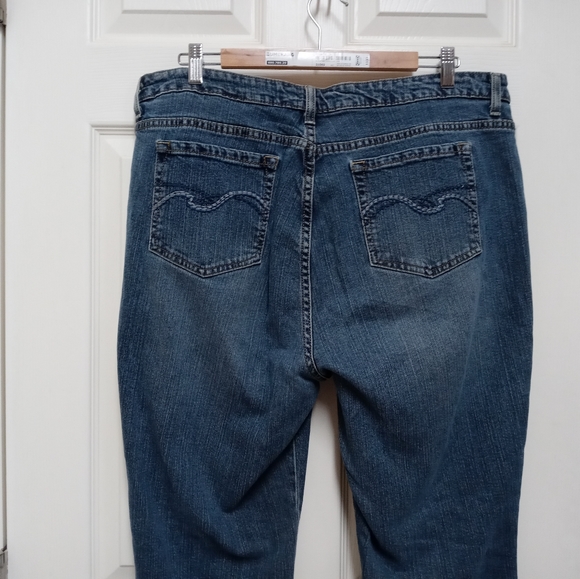 St John's Bay Women's Blue Jeans Vintage - Picture 6 of 8